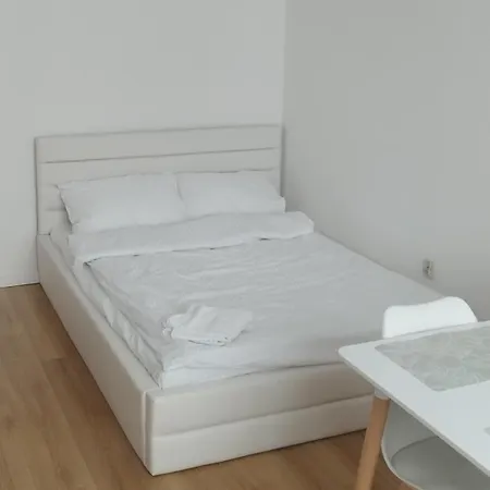 Apartamento Czerniakowska 42 *