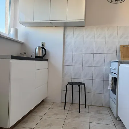 Czerniakowska 42